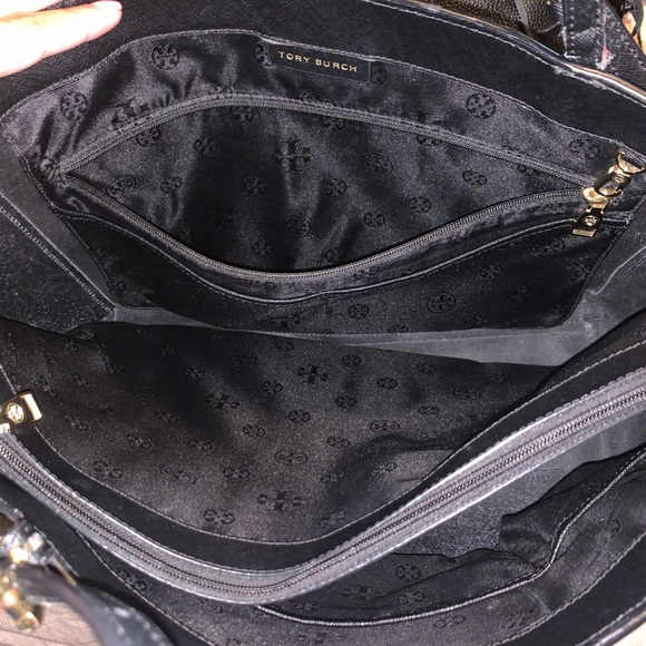 Tory Burch Emerson Large Buckle Saffiano Handbag - Picture 4 of 5